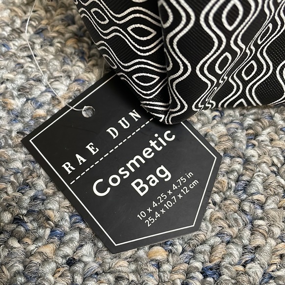 NWT: Rae Dunn - Picture 3 of 5